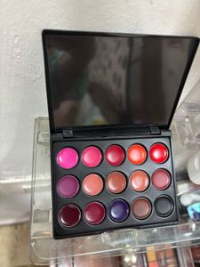 Lip Shade Palette