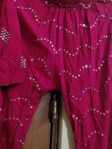 Maroon Embellished Kurti Set