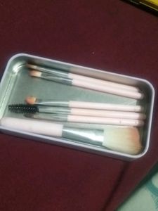 Eye Shadow Makeup Brush