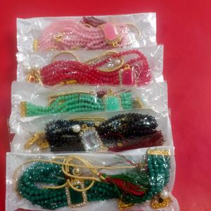 Necklace Pack Of 1 + Free Gift