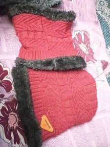 Woolen Cap And Muffler