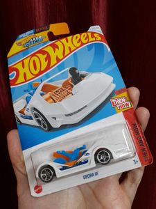 Hot Wheels Let's Race Netflix Deora III