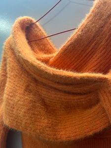 Sweater Off shoulder