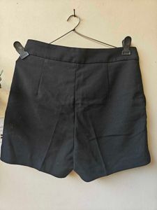 H&amp;M Shorts uk 12