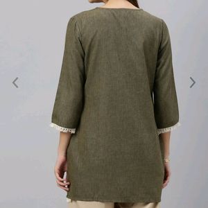 Anouk Women Olive Green Straight Kurta With The