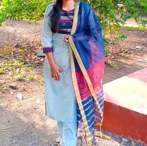 Kurti Duppata Bottom Set