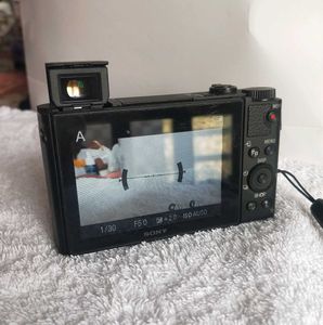 Sony DSC-HX90V Camera