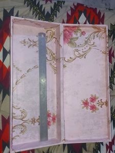 Gifting Box 🎁 New