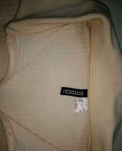 H&amp;M ZIP COLLARED CROP TOP