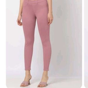 Stylish Pink Skinny Jeans