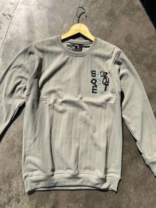 Stylish Grey Sweatshirt