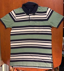 10 T-shirts