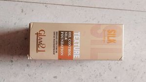 Glare21 Foundation - Flawless Finish