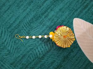 Floral Maang Tikka