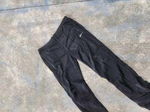 NIKE TRACK PANT