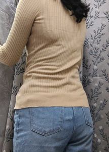 Even &amp; Odd Beige Ribbed Sweater