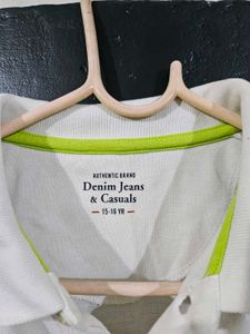 Boys&#39; White Tshirt