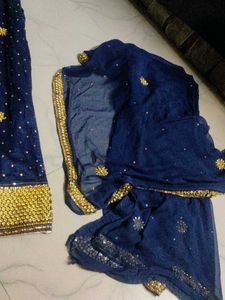 Elegant Blue &amp; Gold Embroidered Kurta