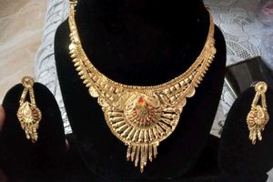 Gold Necklace Set