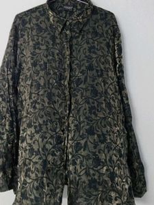 ✨ Women’s Black & Green Vintage Silk Blouse