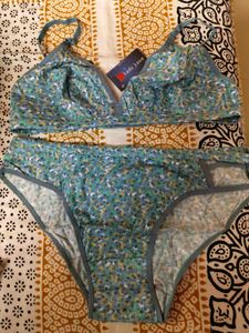 Floral Bra &amp; Panty Set