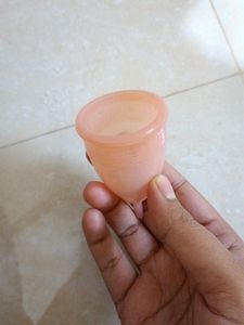 New Menstrual Cup M Size.Fix Coins Only