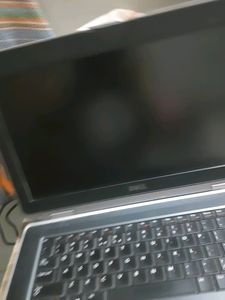 Dell Old Model I5 , Window 10, Upper Side And Half