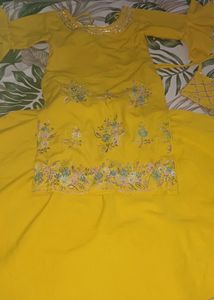 Lehnga Kurti Set With Dupatta