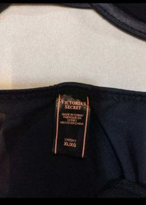 Victoria&#39;s Secret Shine Strap Set