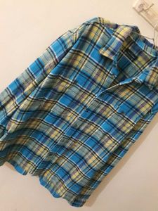 &#34;Checkered Charm: The Ultimate Casual Shirt&#34;
