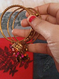 Jhumki Bangles