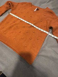 Rust Textured Dot Sweater