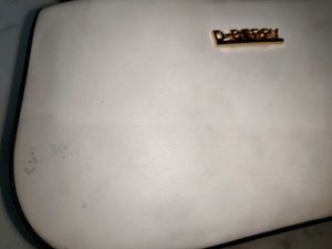 D-Berry White Handbag