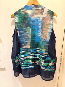 Abstract Print Sleeveless Top