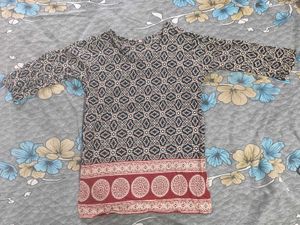 Patterned Short Kurti