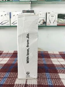Jio Bharat B1 Seal Pack Phone