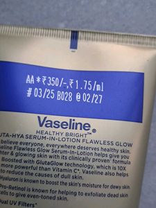 Vaseline Gluta-Hya Flawless Glow Serum