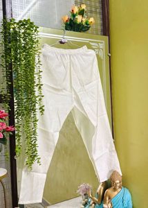 Elegant White Floral Kurta