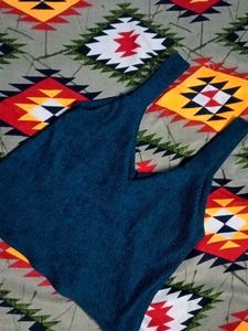 Stylish Blue Knit Top