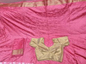 NewBeautiful SilkSaree-Coral&amp;Gold-WithExtraBlouse