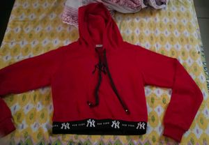 Red Cropped Hoodie🧣