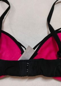Wonderbra Black Bra