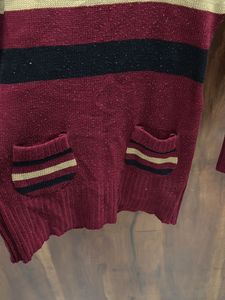 women woolen top
