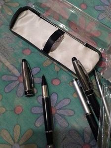Vintage Pen Set Of 4
