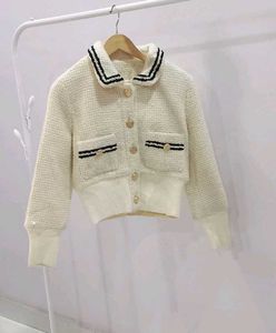 Pinterest contrasting tweed style classy sweater