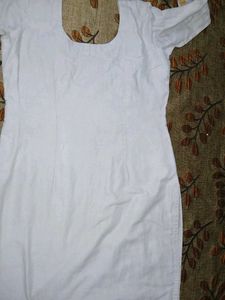 White Kurti