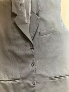 Black Sleeveless Blazer