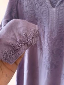 SHORT CHIKANKARI KURTA