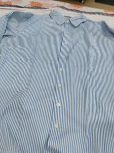 H&amp;M Striped Top