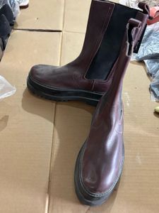 Limited edition MANGO Brown Chelsea Boots